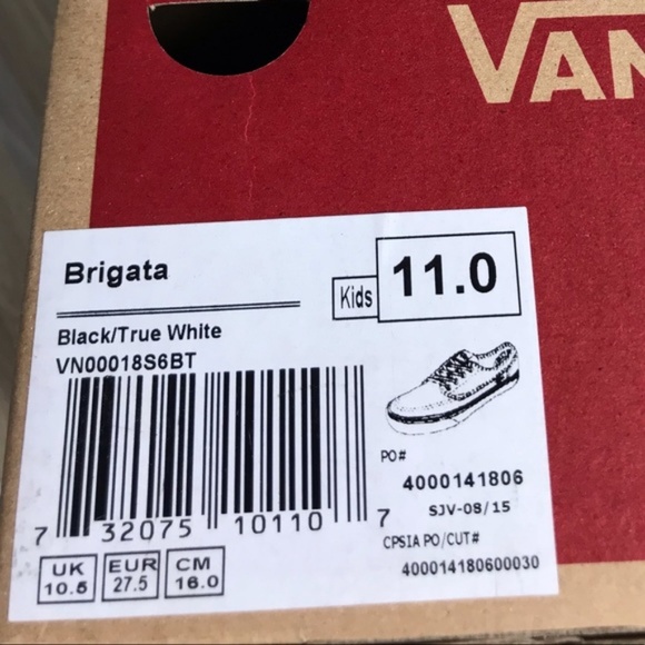 NWT VANS Brigata Black white Kid’s AUTHENTIC - Picture 8 of 8